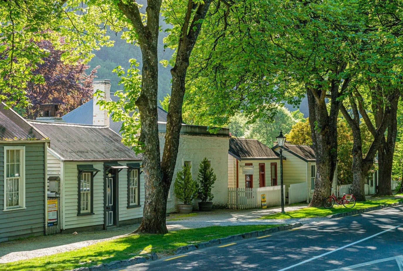 Arrowtown NZs most beautiful small town photo by Martin Sliva Photography