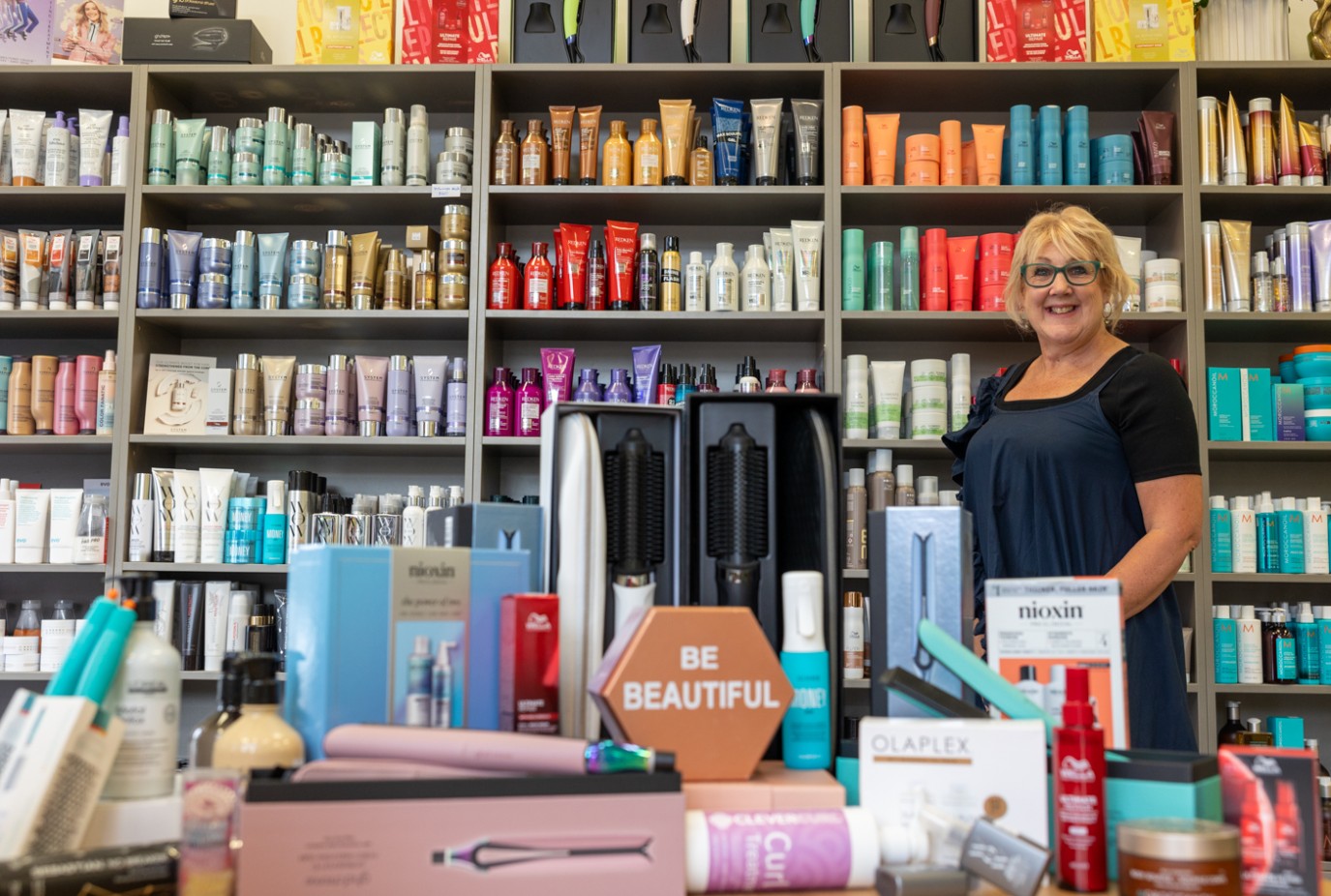CUTTINGEDGE 222PHOTOGRAPHICSTUDIOS QUEENSTOWN 250417 22220693