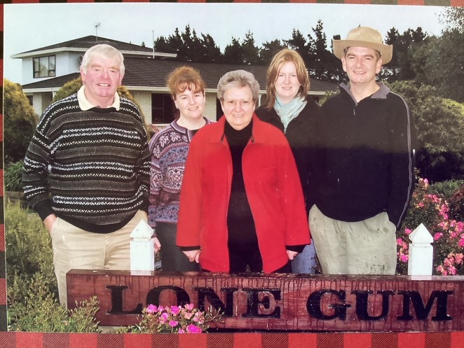 Colin left and the family from left Kirsty Lynette and Paul with Jean in front before leaving Lone Gum farm 