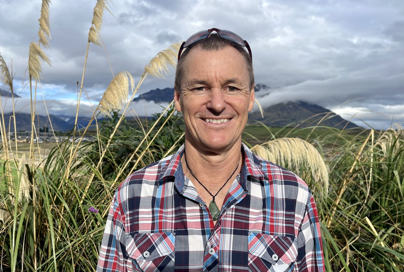 Guy at home in his beloved Queenstown v2