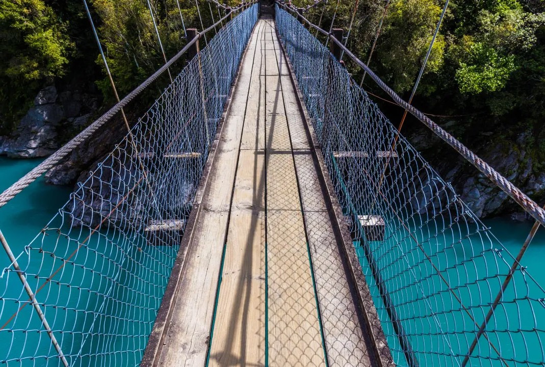 Image of similar suspension bridge constructed by Edifice 2