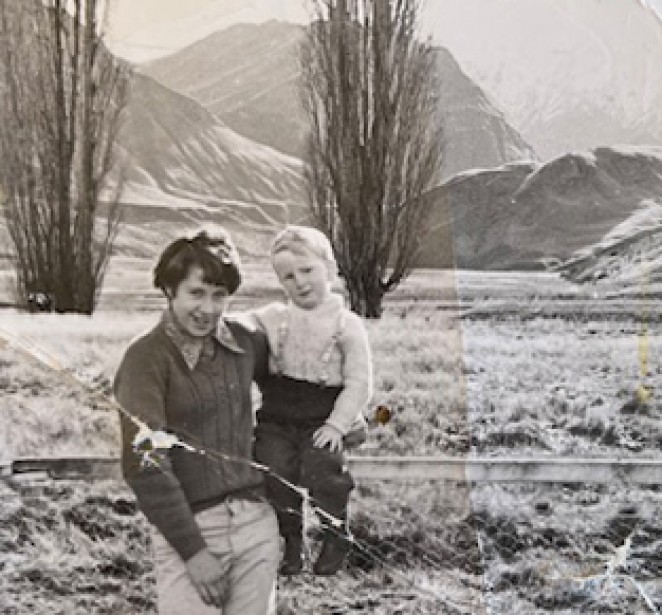 Kaye and little brother Tim as kids at the Branches