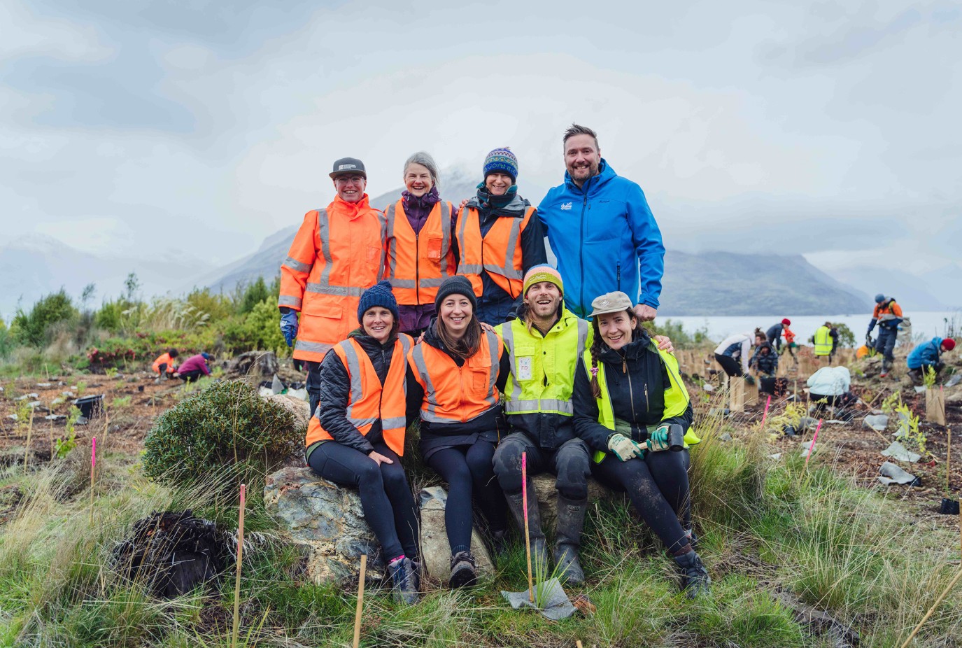 Love Queenstown Planting Day 2024  Credit Dave Oakley copy