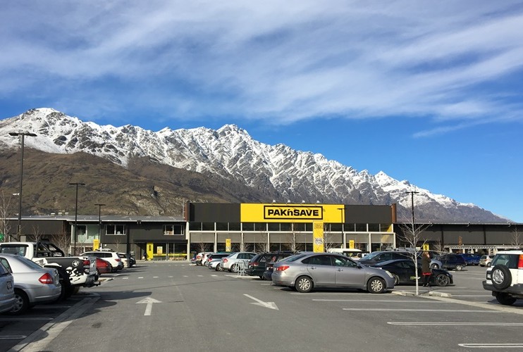 PaknSave Queenstown 1