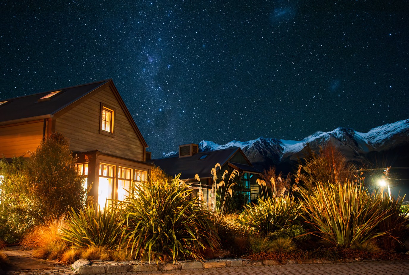 The Headwaters Eco Lodge Front of lodge full moon 