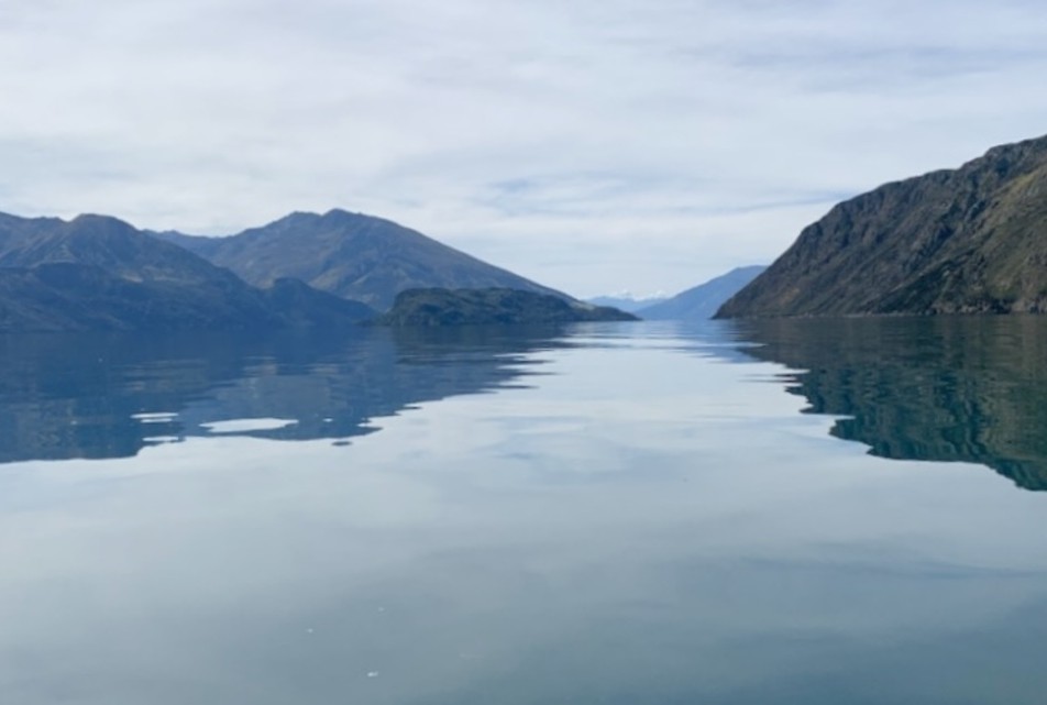 facebook 1. Lake Wanaka pc Dave Howard