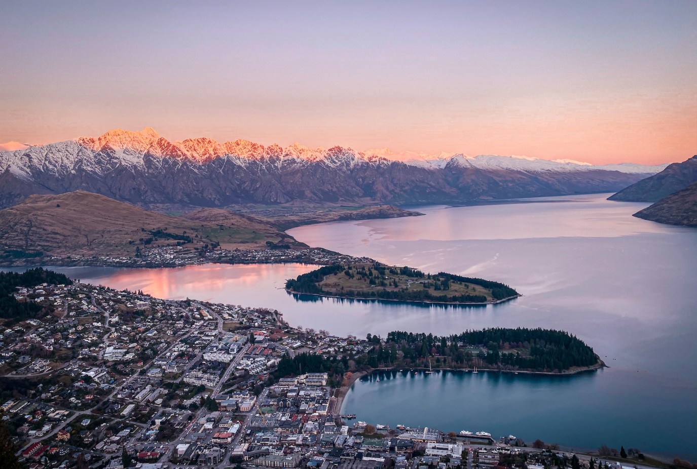 peter luo i1EyNs rvk8 unsplash v3