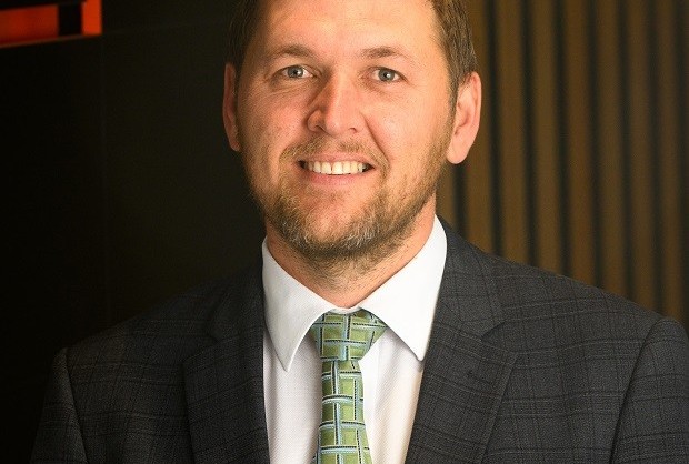 thumbnail Ross Pic 1